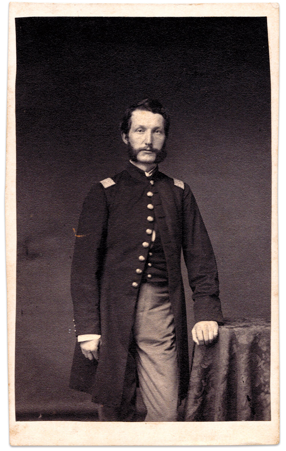 Carte de visite by an unidentified photographer.